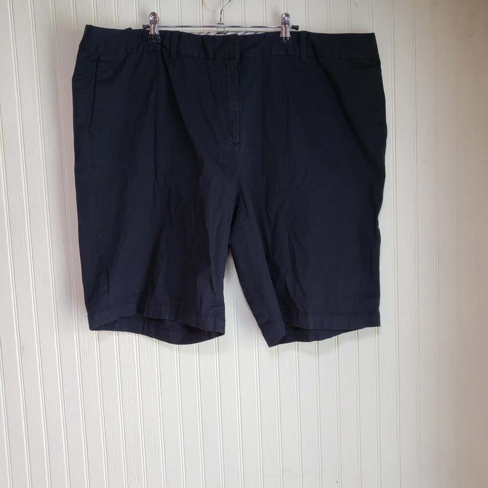 Liz Claiborne Shorts Womens 22W Black Chino Twill Stretch Flat Front Casual